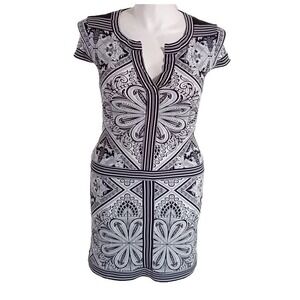 CACHE Dress SMALL Black White Geometric Floral Print Stretch Pullover Cap Sl